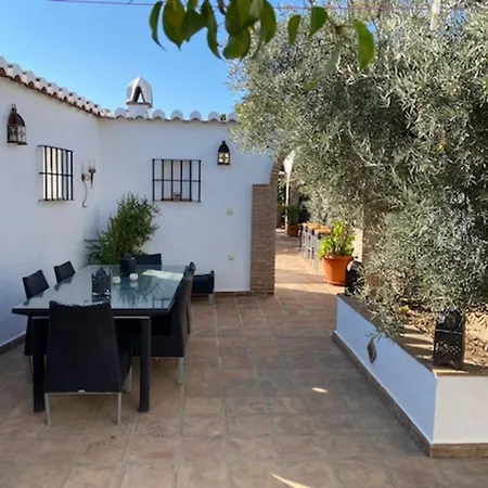 Villa Superb In A Beautiful Location Pedro Abad